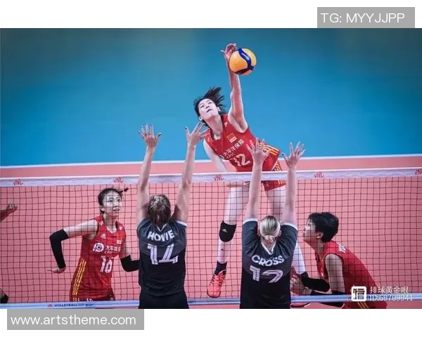 上海排球队以54分领跑大满贯积分榜展现强劲实力