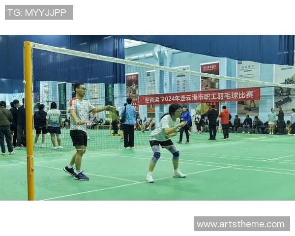 上海羽毛球队防守策略解析及其在比赛中的关键作用 上海羽毛球队防守策略解析及其在比赛中的关键作用