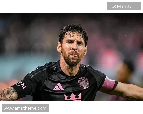 足球明星的财富揭秘他们的收入来源与奢华生活方式分析 足球明星的财富揭秘他们的收入来源与奢华生活方式分析